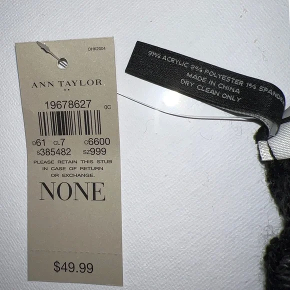 NWT Ann Taylor New (with tags) Black Knit Scarf - Picture 3 of 4